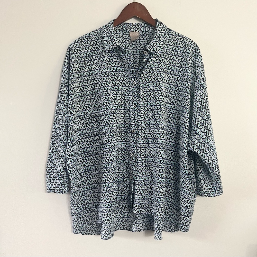 Chico’s Lightweight Blue Geometric Print Button Down Blouse 3/4 Sleeves 2 12/14